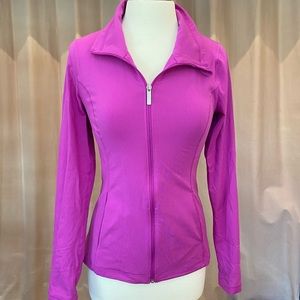 Under Armour violet purple Studio Lux All Season zip jacket size M